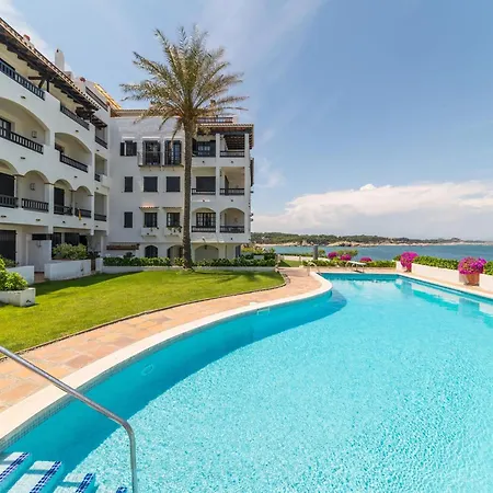 In L Escala With Sea Views & Pool L' Escala